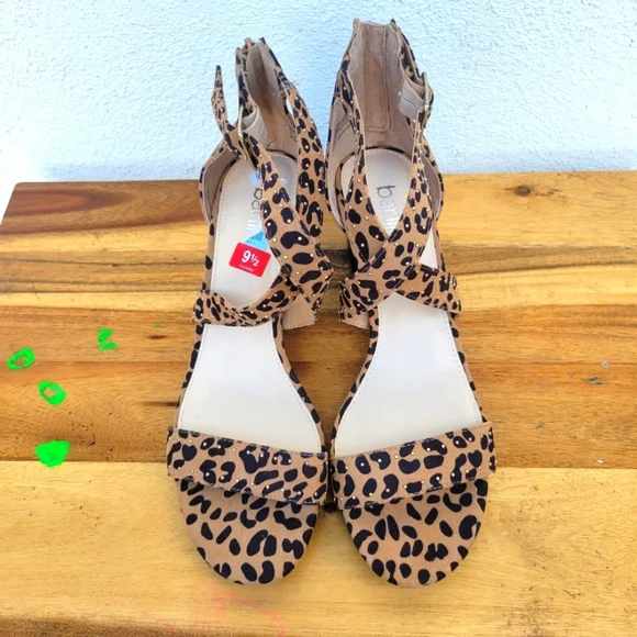 Bar lll Bayleef Ankle Strap Classic Pumps Women's Size 9.5 - Picture 3 of 15